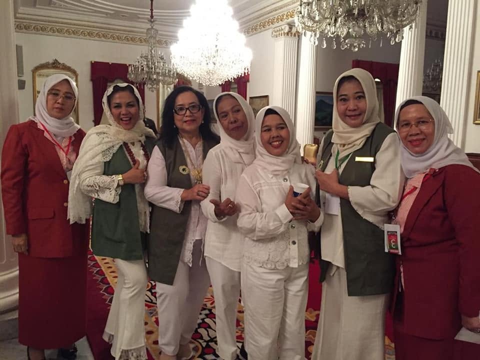 Ibu Hendrawati Yuripersana Tobing menceritakan sejarah Wanita Persahi