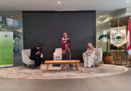 Seminar Hak Politik Perempuan dalam Islam dan Fashion S