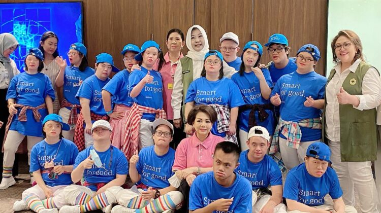 Orang Tua Diminta Tak Jauhkan Anak Disabilitas dari Aktivitas Sosial Orang Tua Diminta Tak Jauhkan Anak Disabilitas dari Aktivitas Sosial