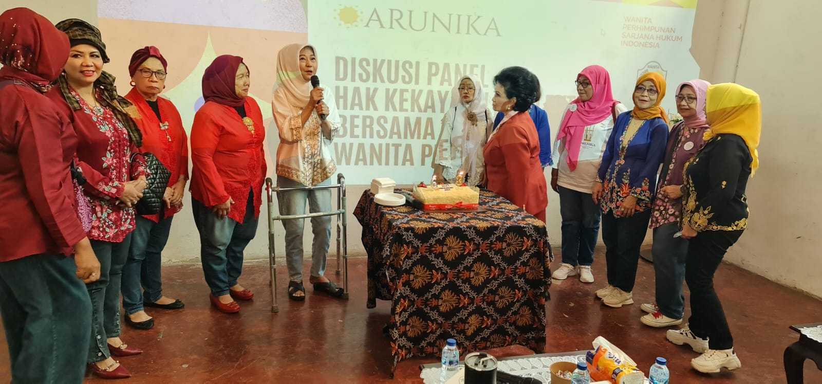 Perempuan Berdaya: Wanita Persahi dan Arunika Gelar Aca